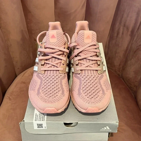New Adidas ultra boost 5.0 DNA Winder SIZE 8 running shoes mauve pink - Picture 5 of 16